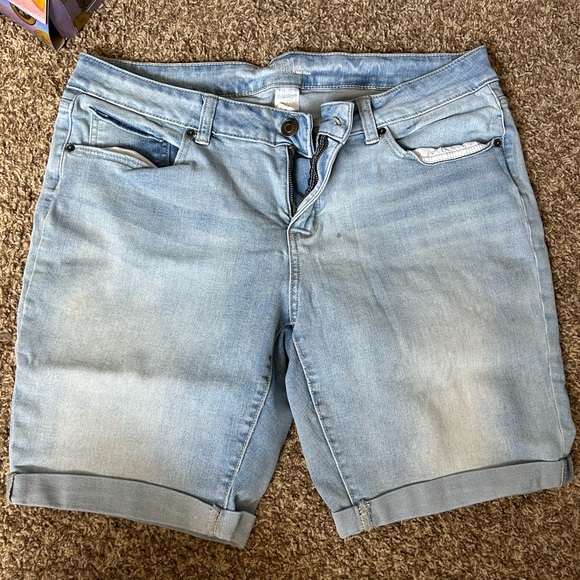 Jean short like new - Picture 1 of 2